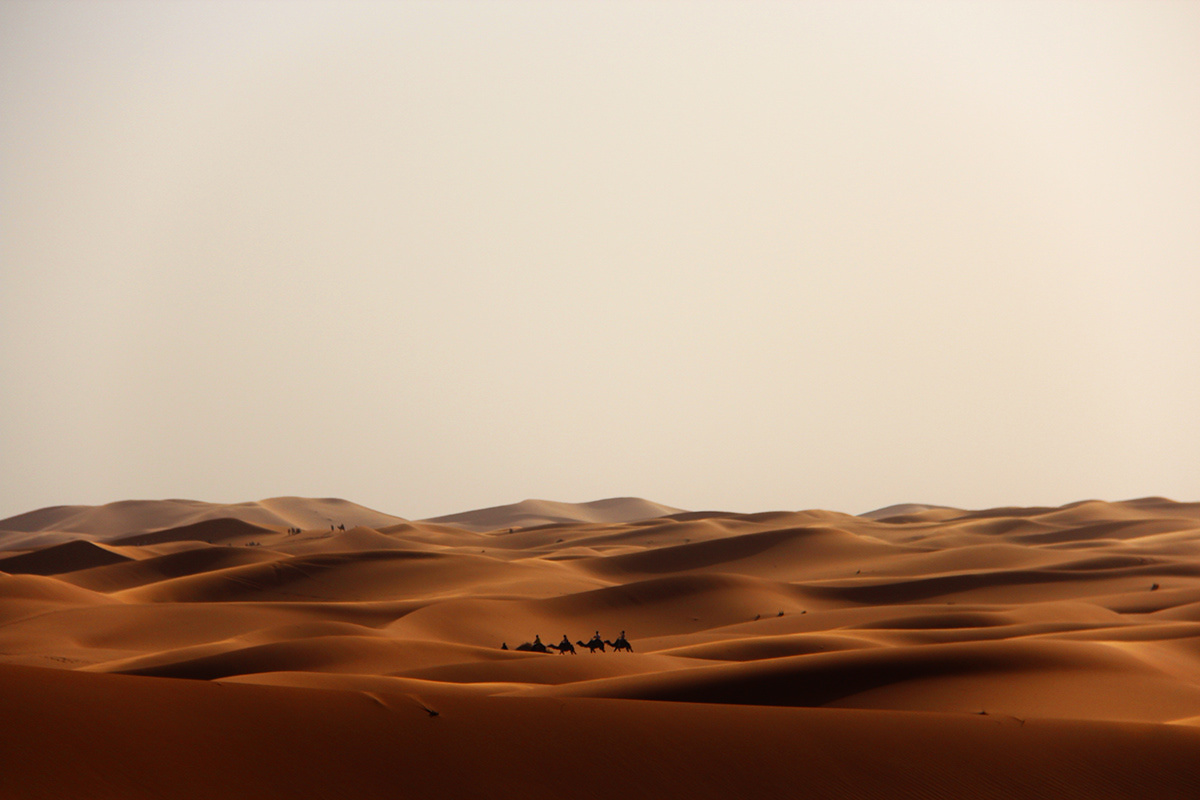 endless sahara desert Morocco Tiny journey Berber Travel
