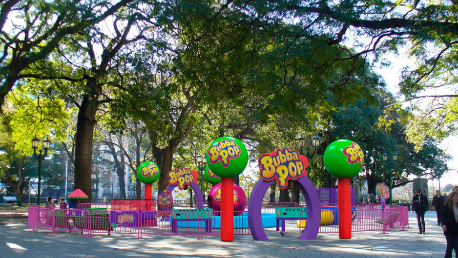 bubbaloo plaza Playground Cadbury chupetin