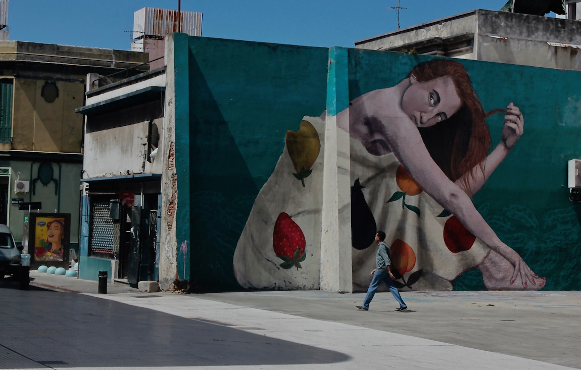 Montevideo uruguay Colonia del Sacramento A/Z flaneur Street Art  urban graffiti Kilroy warhol Rosalind Krauss