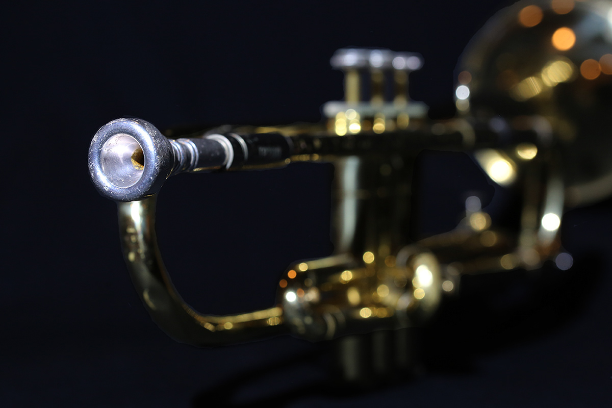 trumpet oboe Violin instruments