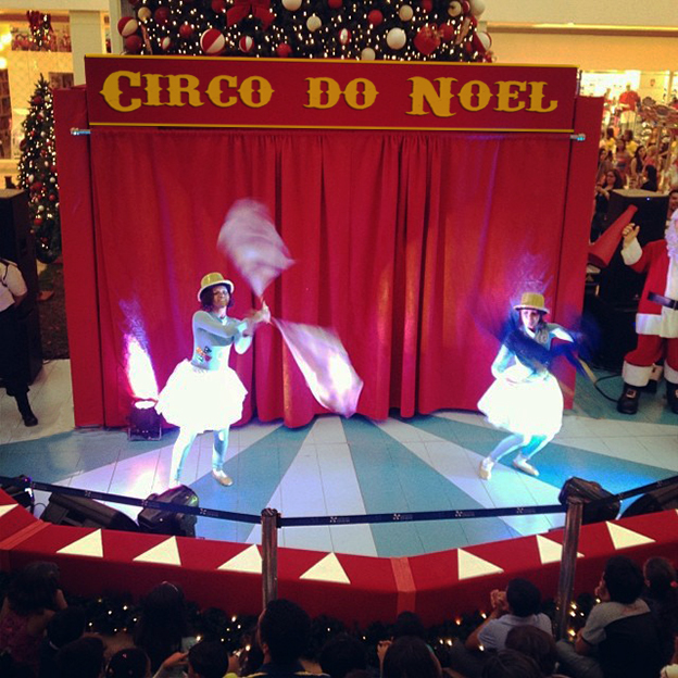 CIRCUS NOEL Christmas natal Shopping