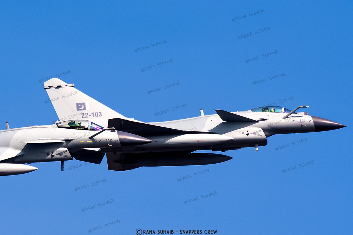 pakistan airforce aviation fighterjet airshow Aircraft flight Chengdu J-10 j-10 J-10 Vigorous Dragon PAF j-10