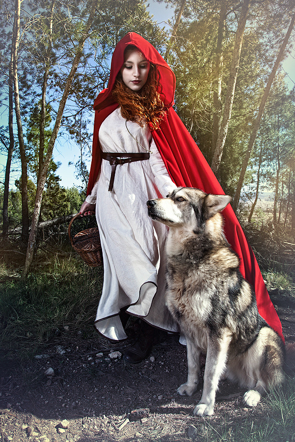 red ridding hood fairytale costume desing fantasy