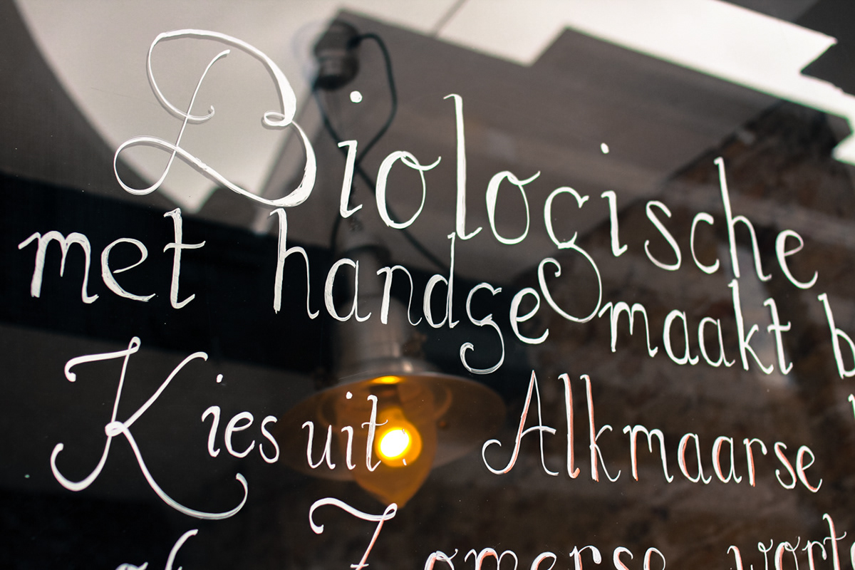 lettering Script Window glass store front Soup Alkmaar