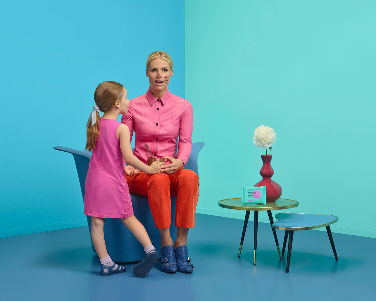 Advertising  colour pop goovi italian Michelle Hunziker Spring Studios