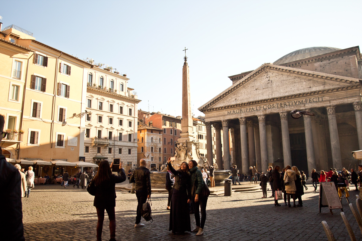 Italy Rome sunlight amalfi Sorrento Capitoline Pantheon short film light Travel digital