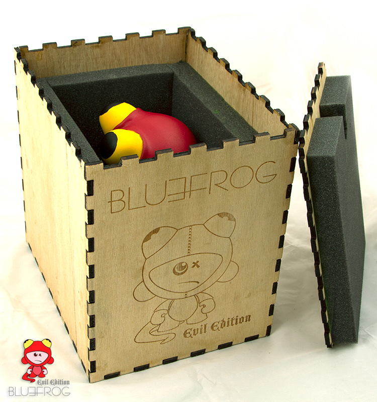 Kidrobot Munny Blue-Frog World custom toy Designer Vinyl Labbit