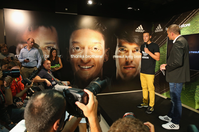 adidas Brand activation print press conference Ozil kaka marcelo Lahm Neuer SCHWEINSTEIGER Hummels mertesacker bender brothers muller Zidane