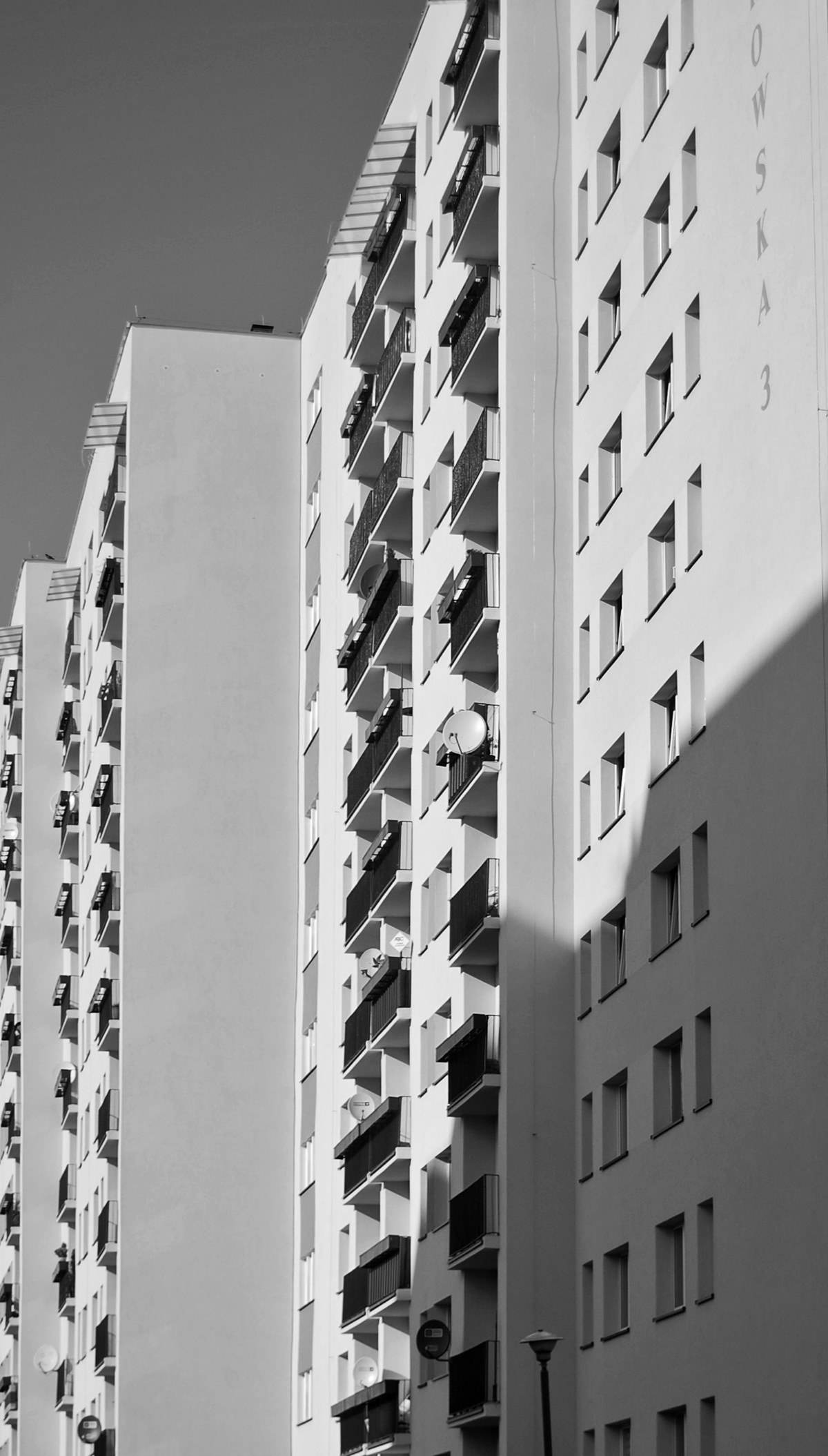 plattenbau prefabricated concrete panels block house estate black and white b&w exterior geometry Perspective architectureporn
