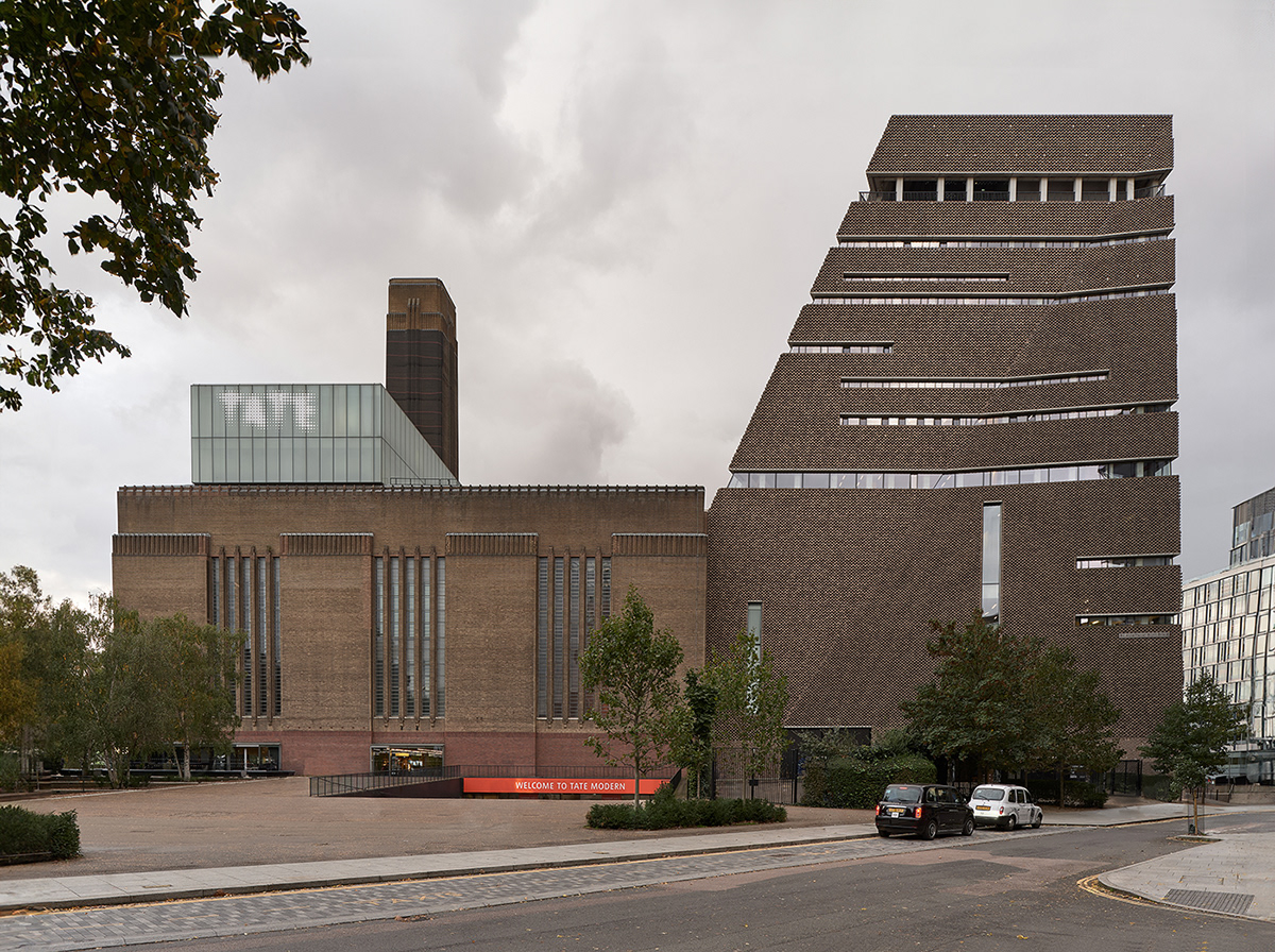 Tate Modern museum in London
