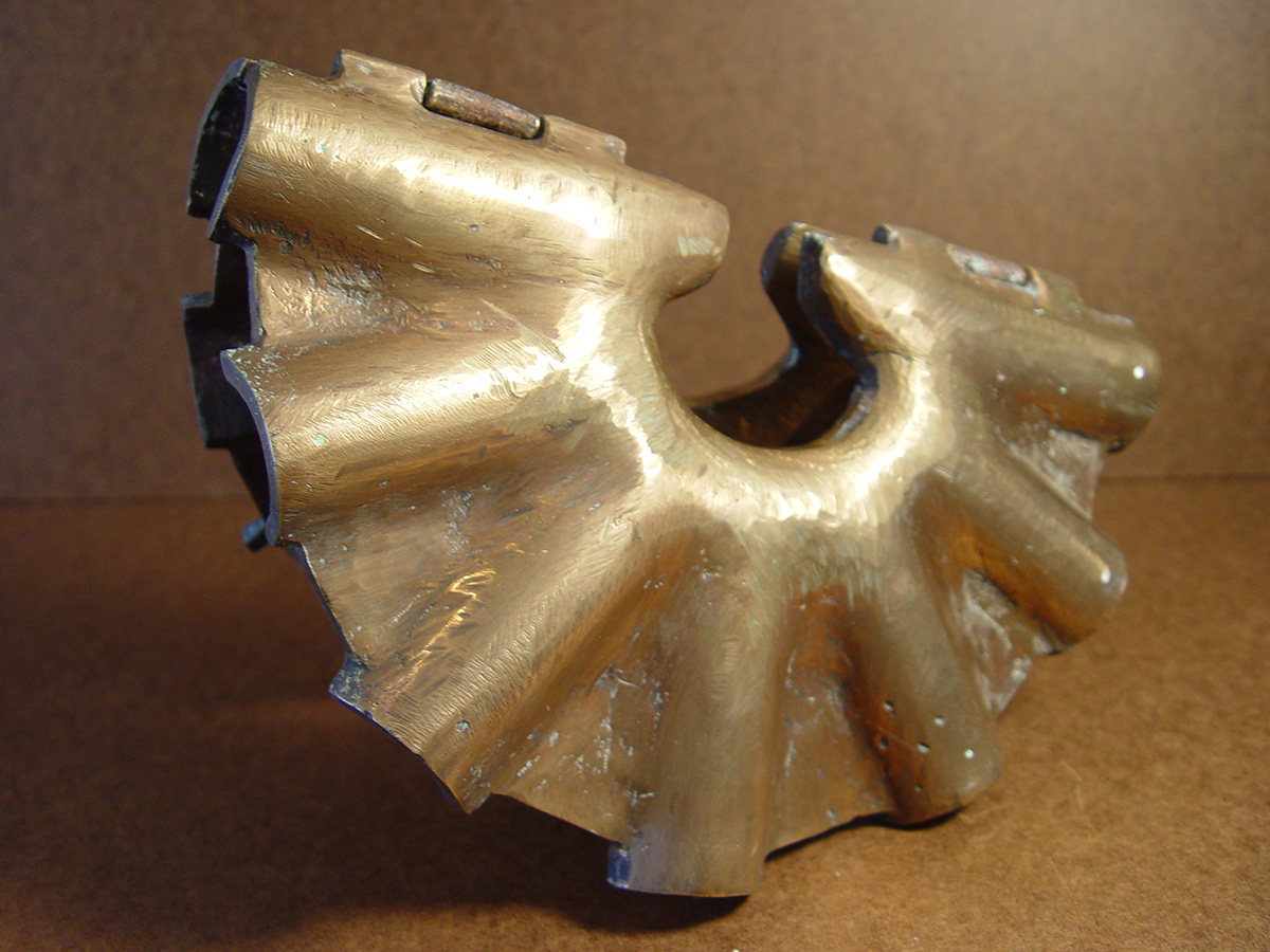 bronze sculpture clamshell Joinery