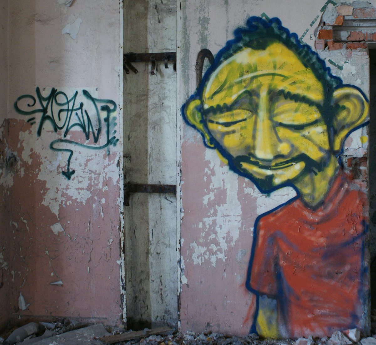 Graffiti łódź lodz characters Street Art  spray painting   hip-hop