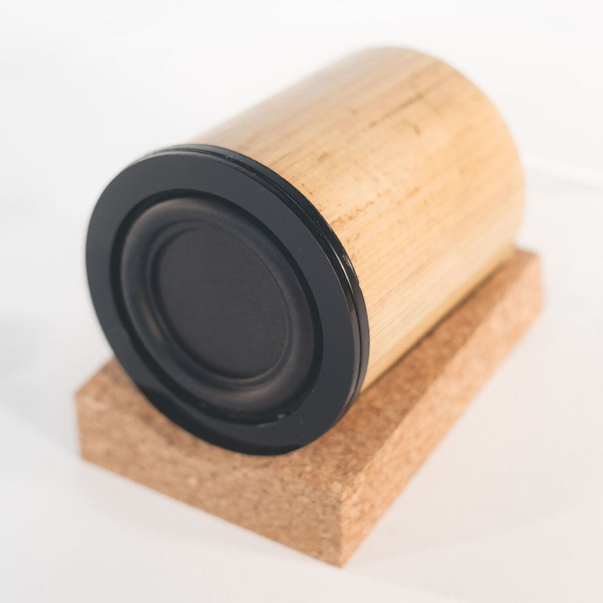 bamboo cork industrial product design manufacturing prototype concept 3D blender Fusion360 model speakers Audio sound