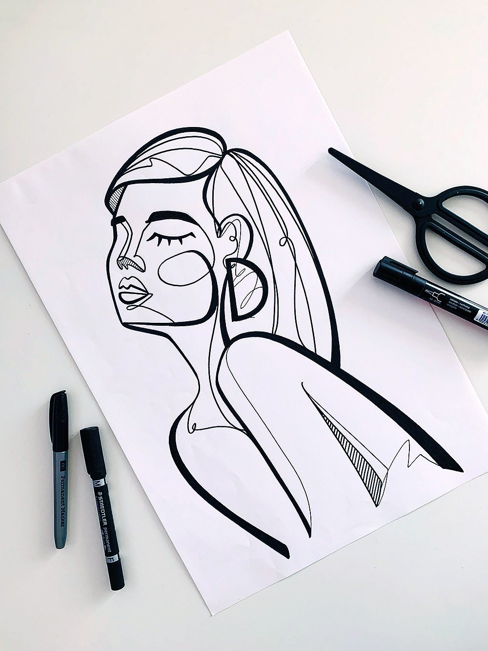 cartoon Drawing  girl graphic design  ILLUSTRATION  lineart outline singleline tattoo design woman