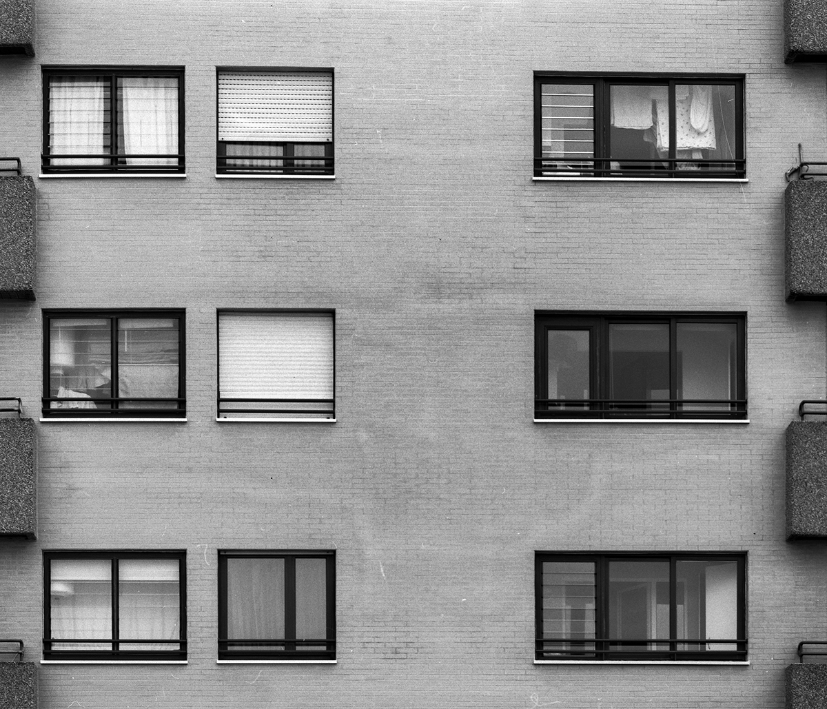 porto Landscape geometry Black&white analog Mamiya rb67 static depressed stairs buildings windows