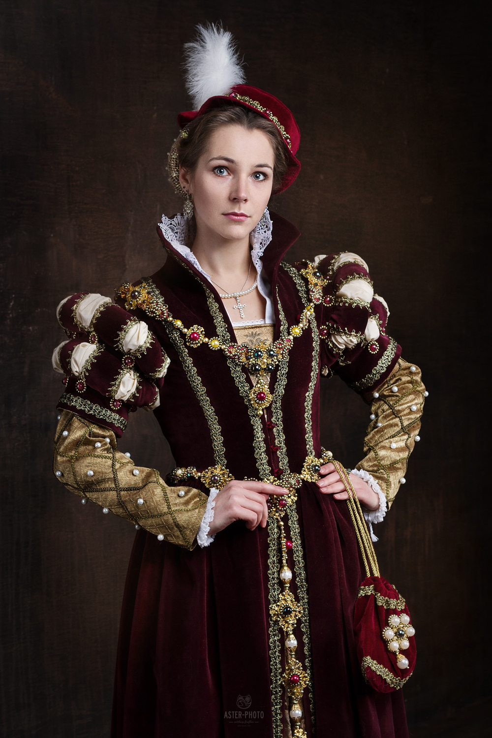 10th Kingdom historical dress Historical costumes reconstruction royalty elisabeth i queen