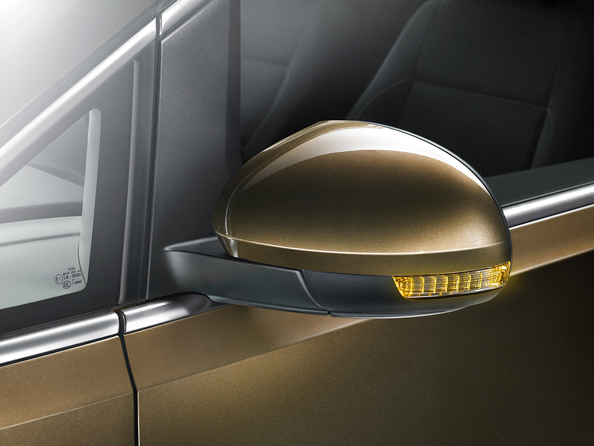 Adobe Portfolio automotive   seat Digital Retouch Cars postproduction