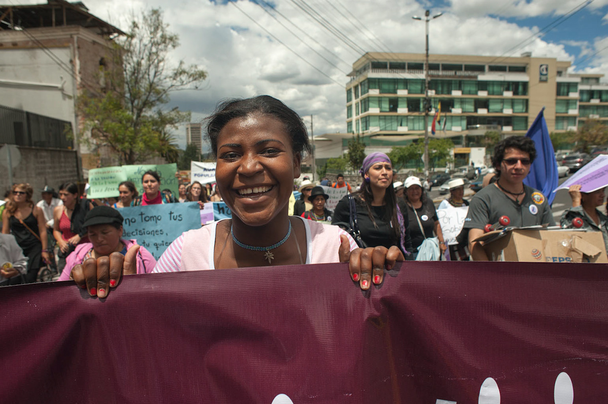 AMPDE luis herrera movimiento de mujeres mujeres populares