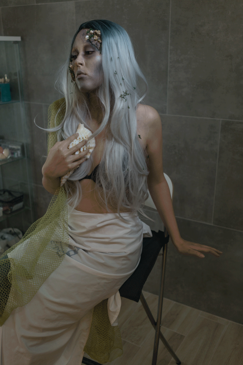 Halloween retouching  adobe photoshop wacom SonyA7Rii mermaid makeup horror cinematic