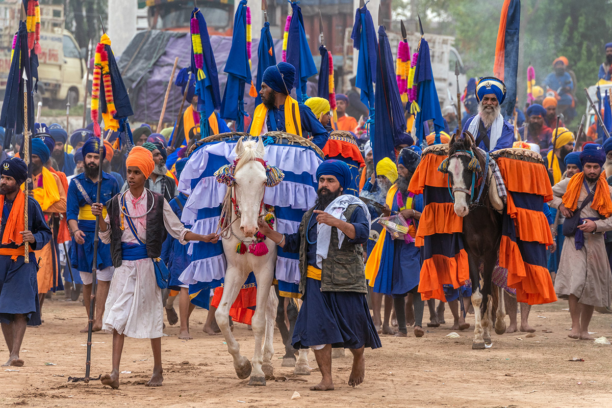 A Nihang Sikh procession, which marks the beginning of the festivities
