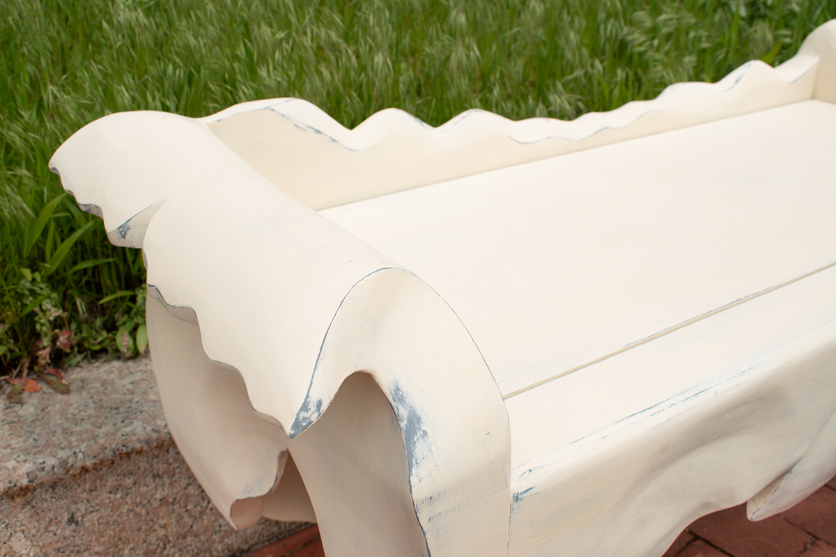bench benchdesign craftsmanship distressedfurniture furniture furnituredesign milk paint Whale woodfurniture woodworking