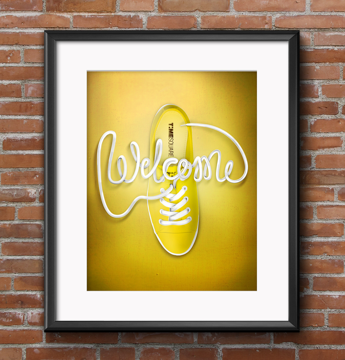 Timesqure welcome Shoelace yellow type