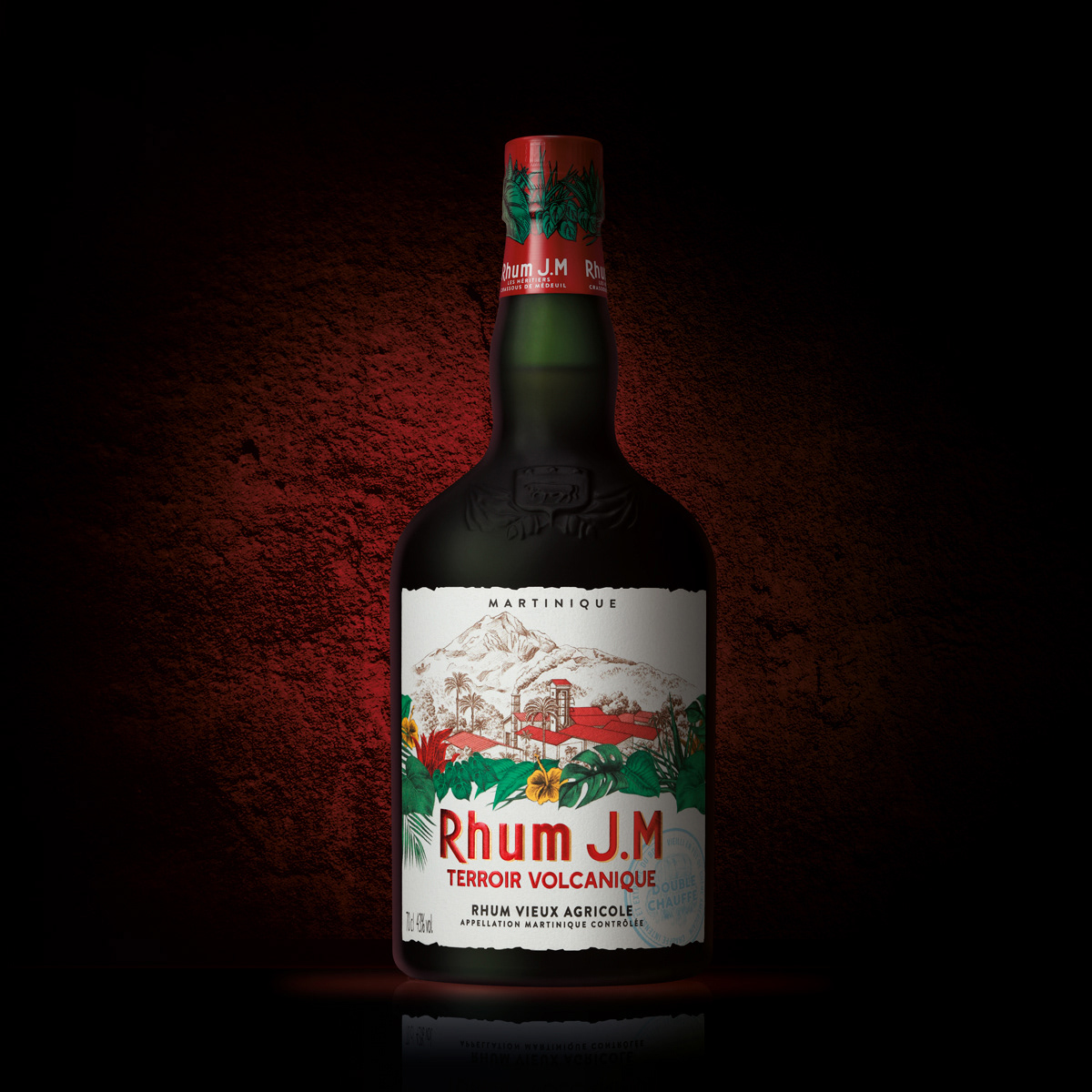 distillerie jungle Martinique red RHUM Rum Terroir volcán