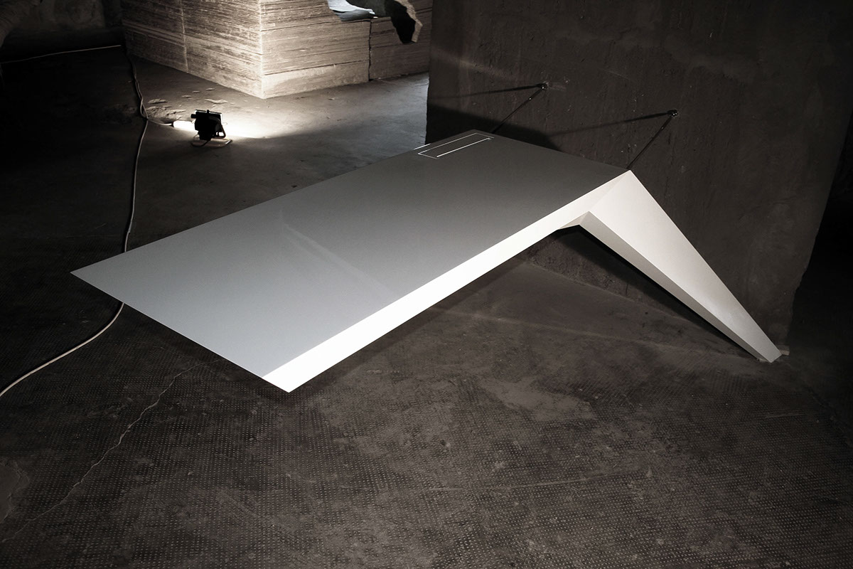 desk Office White Fiberglass wall innovation modern futuristic