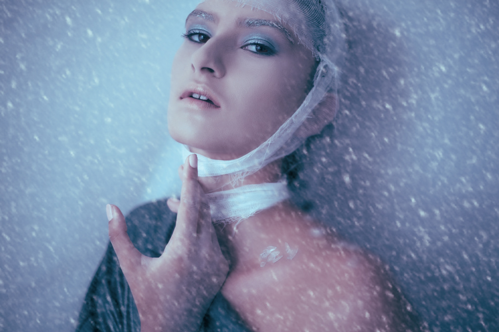 model winter snow fashion editorial cole magazine magazine norway oslo beauty face photographer michelle agurto Ecuador