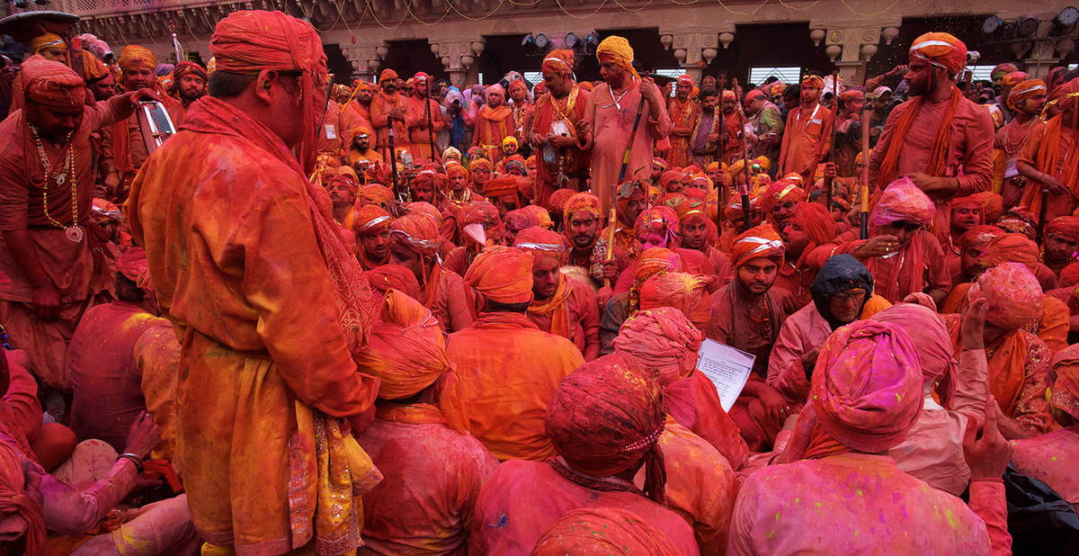 Adobe Portfolio colour festival holi India Travel krishna mathura Nandgaon temple