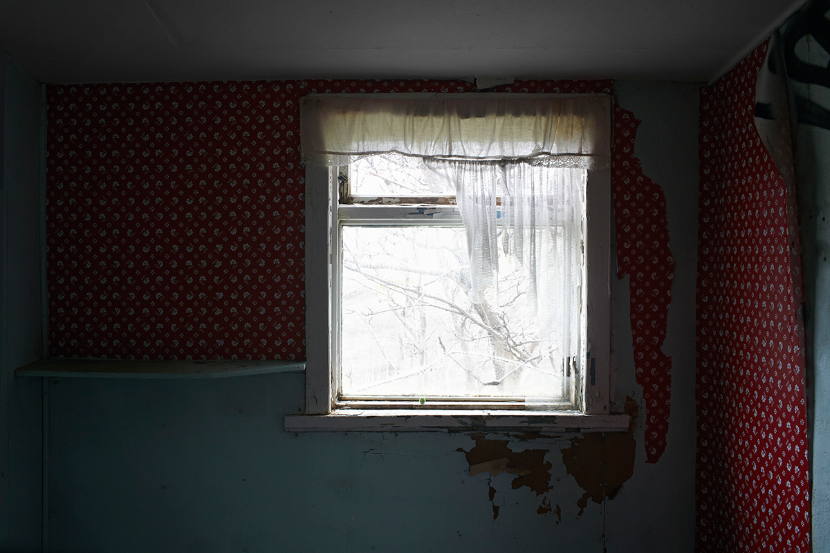 abandoned home rural iceland Landscape interiour farm bedroom kitchen Travelling