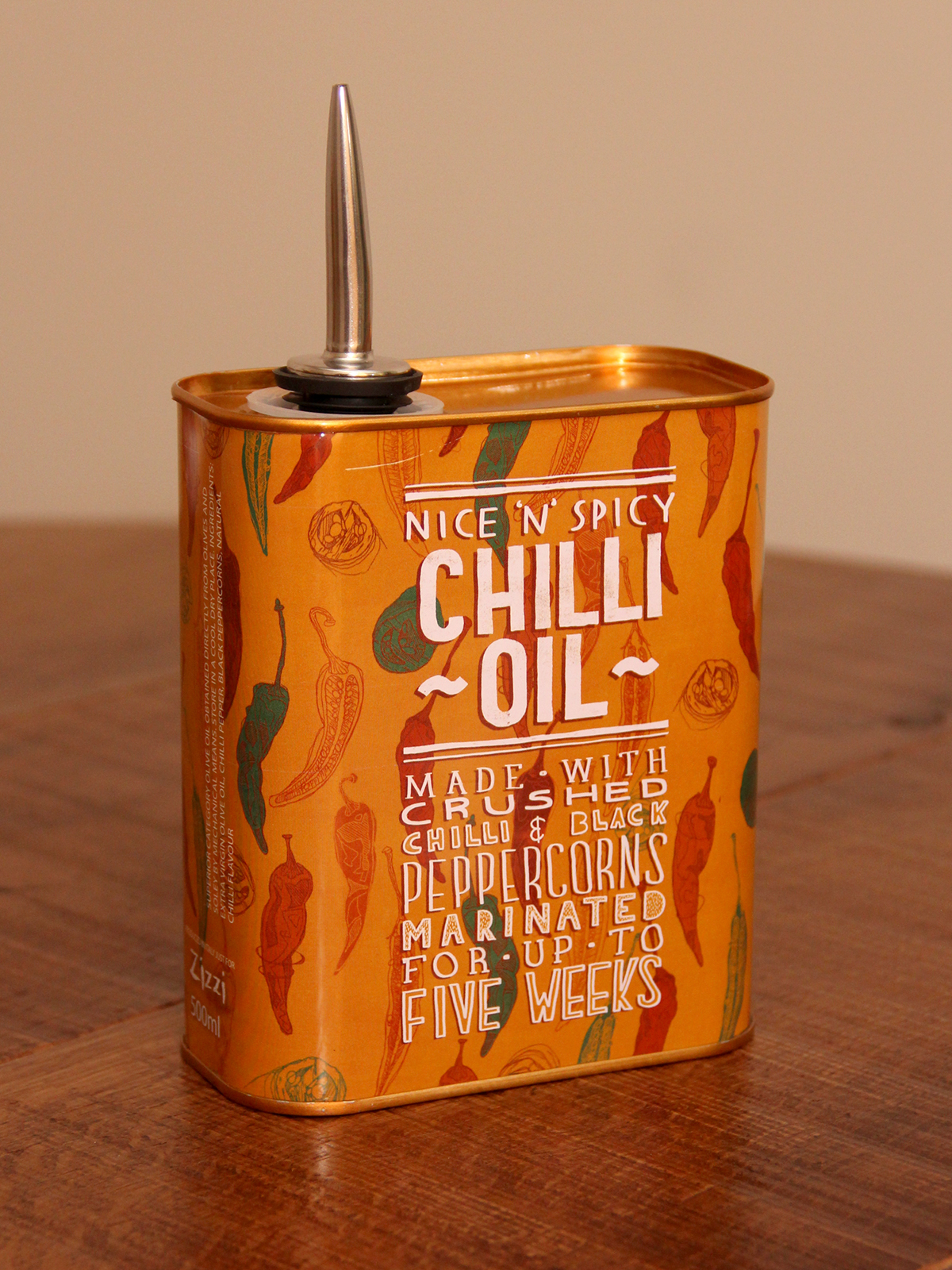oil  restaurant cans lettering hand type Food  photos Chilli Olive Oil