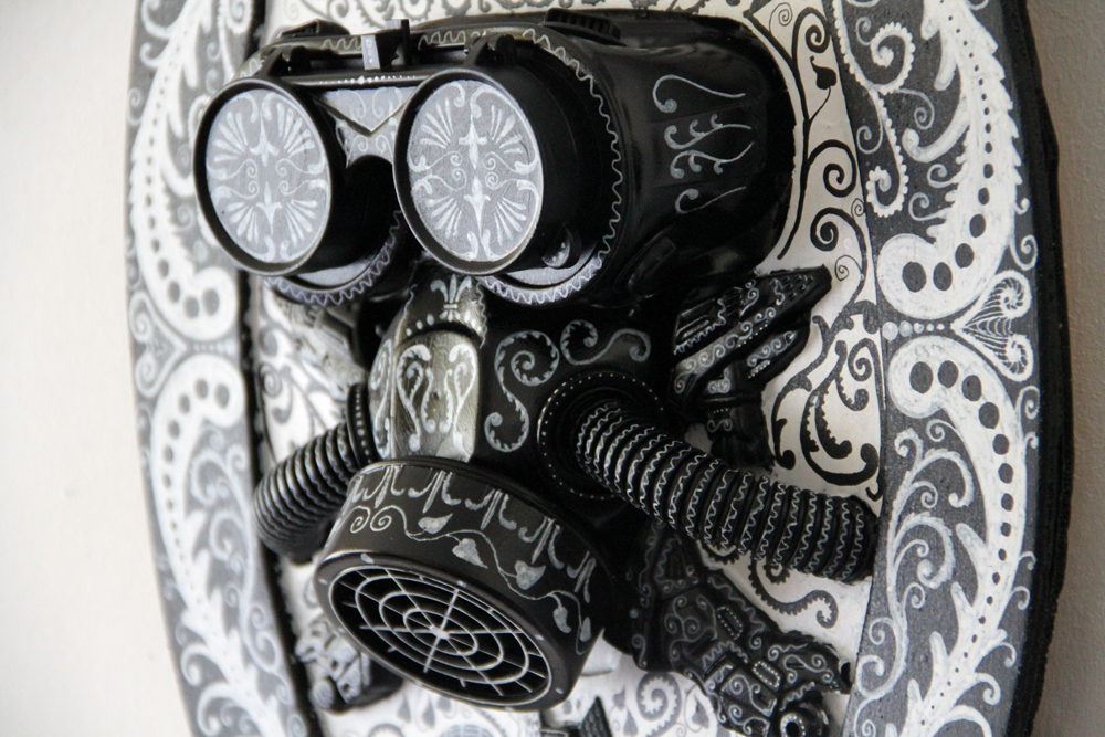 roccoco War mask Gasmask detail decoration vintage bondage velvet black