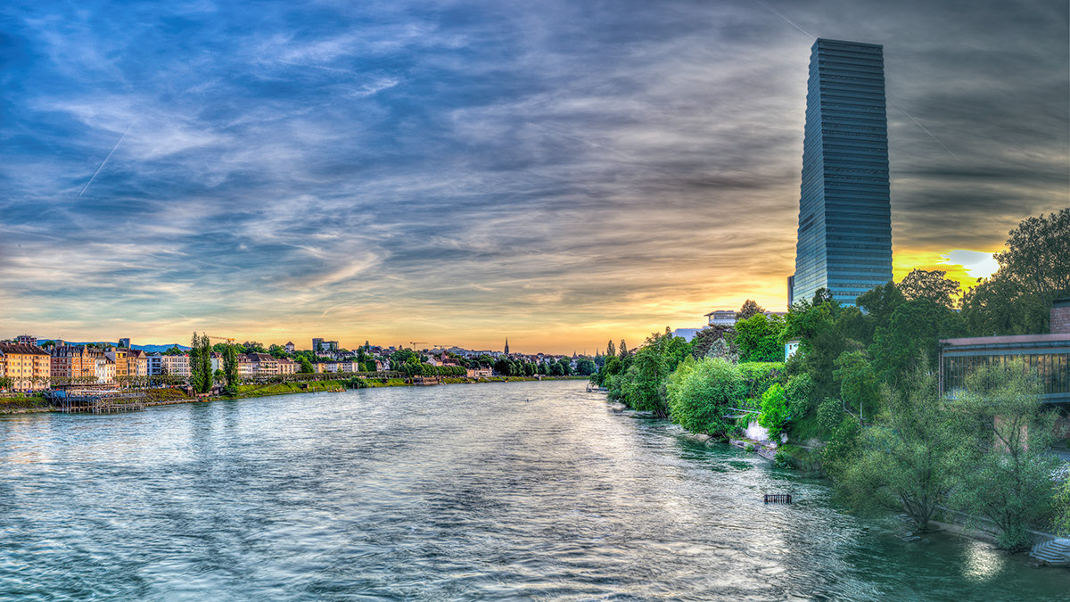 Basel roche tower Rhein Badehaus Schweiz foto turm Switzerland
