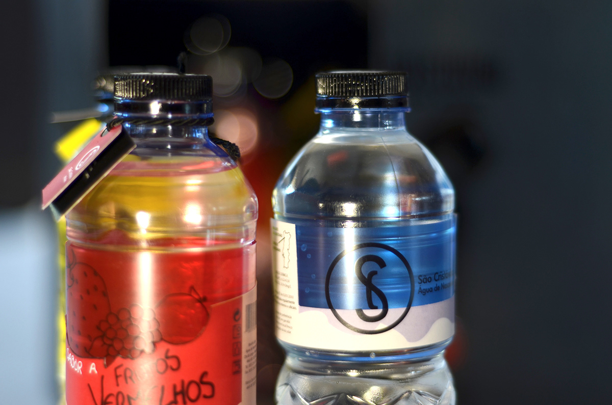 são cristóvão water bottles package luxury brand Infusions Infusões agua embalagem Garrafa rótulo Label labels Transparency