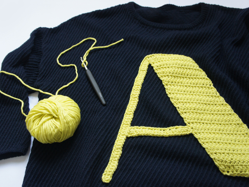 lettering crochet