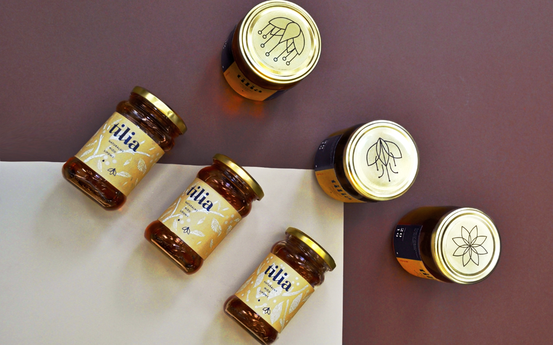 branding  logo Packaging honey Food  brand