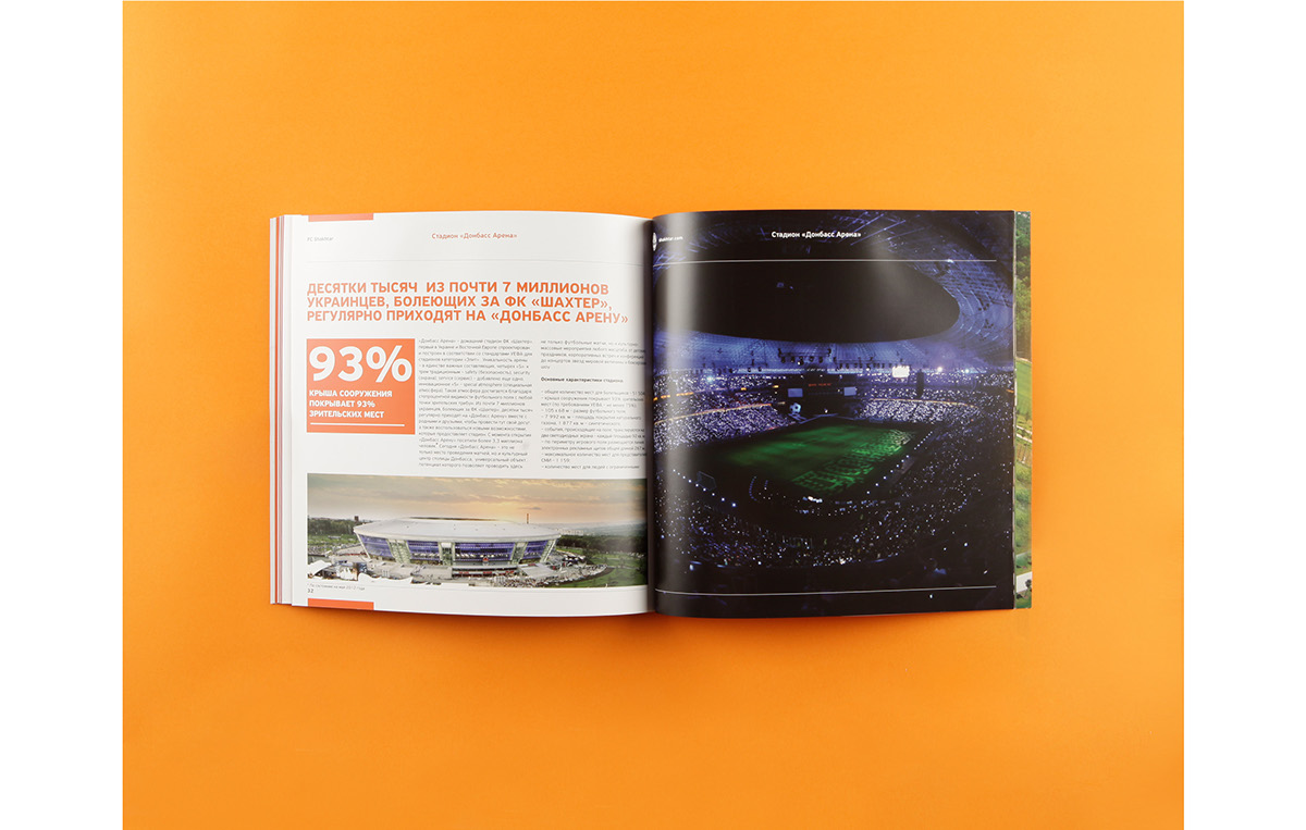 book Booklet print brochure Layout football