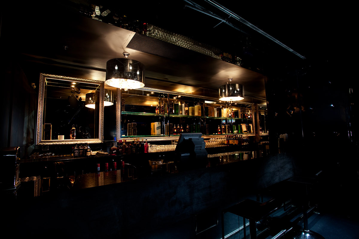 taboo nightclub venue bar led lighting mirror black brass dance floor Outdoor