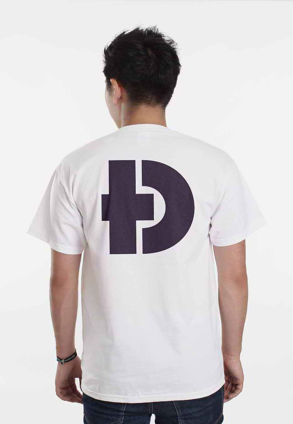 logo t-shirt Project