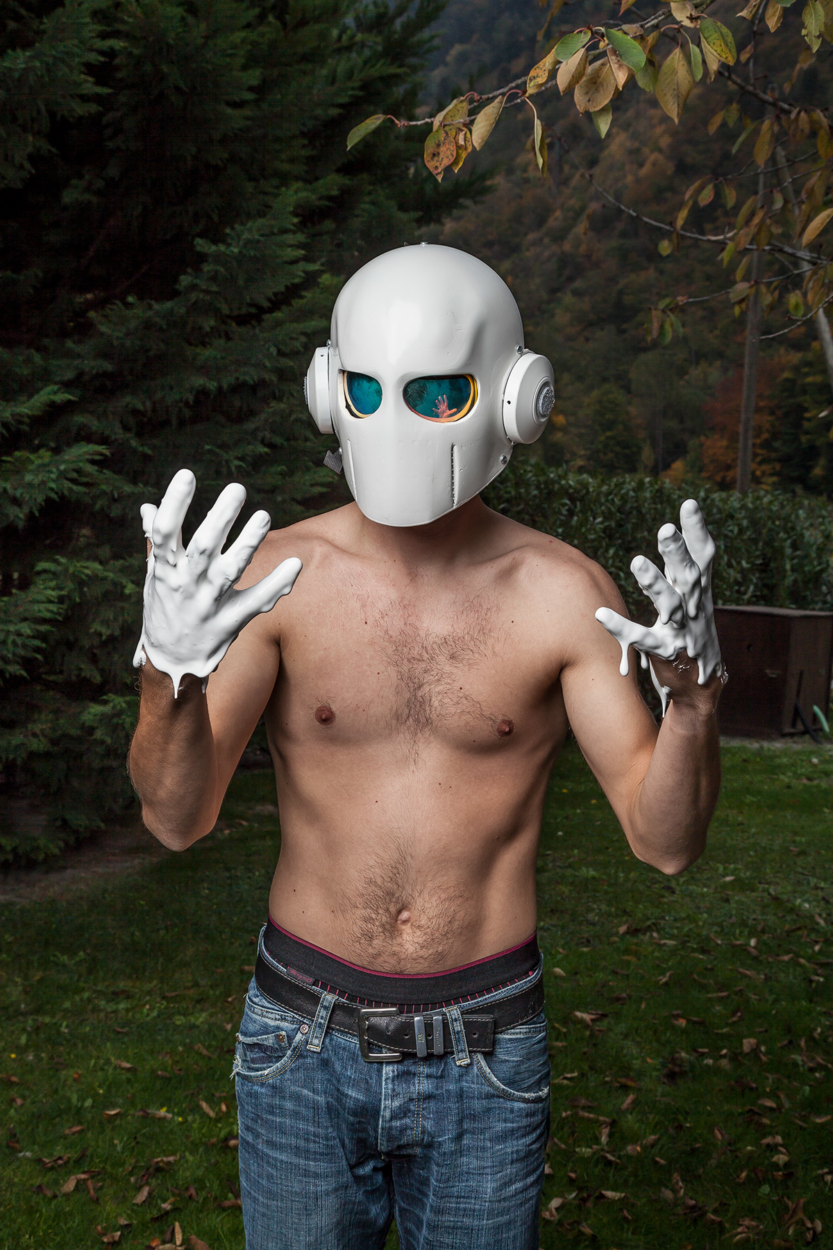 robot mask paint dj