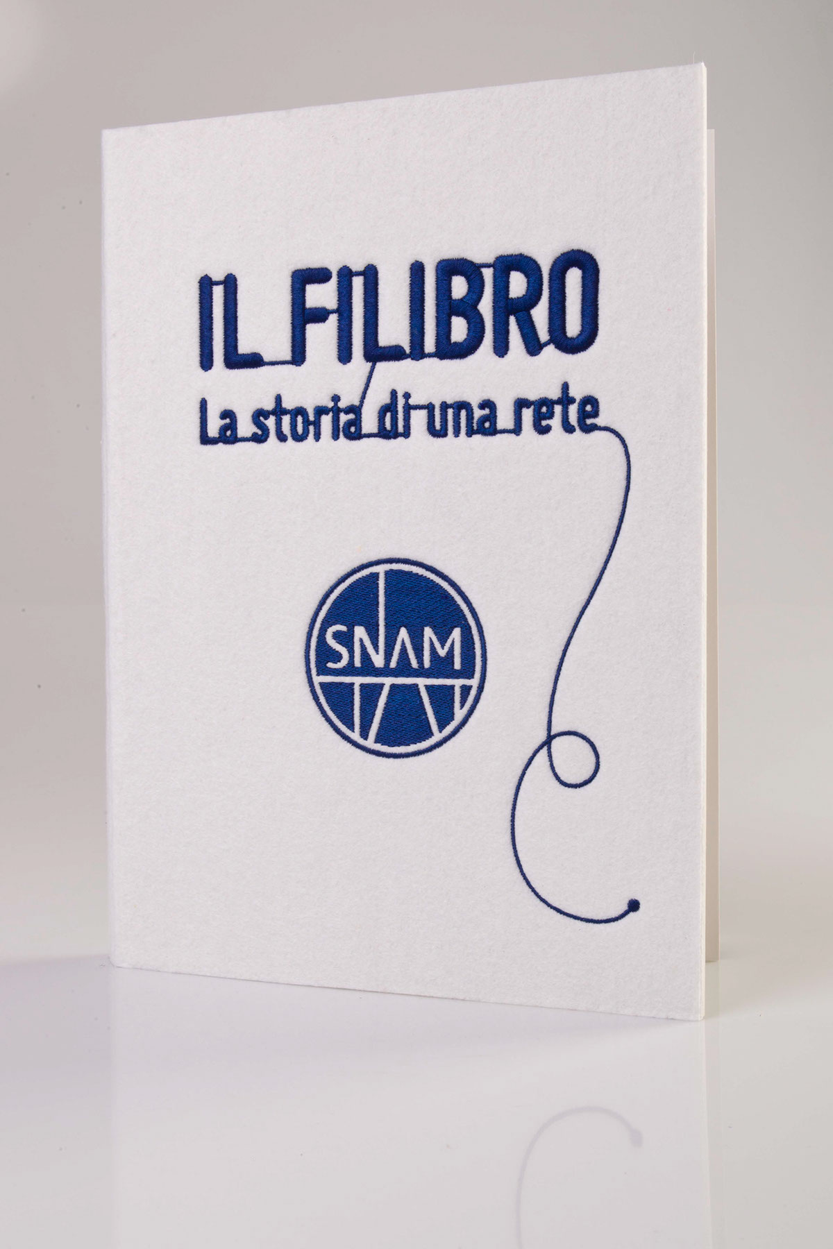 calendar snam Gas Italy Europe filibro   handmade wire blue connection tube tomorrow Hub
