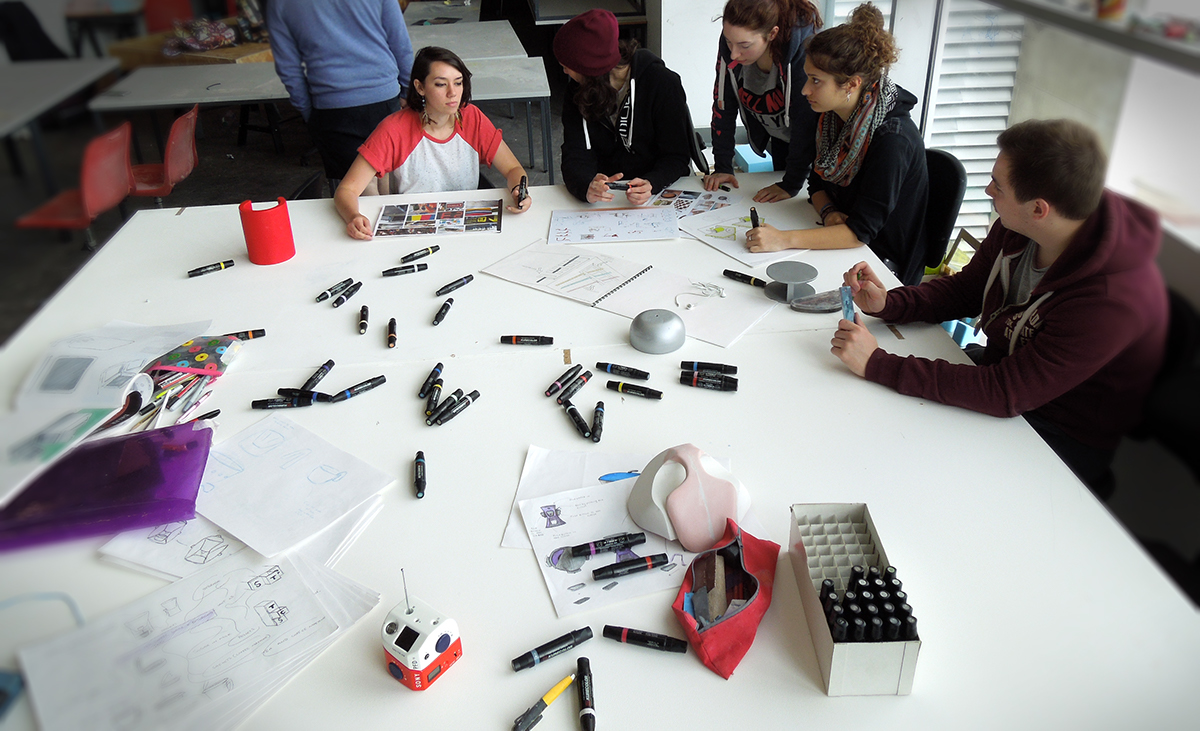 Solid Modelling / HandMade Prototyping Demonstration on Behance