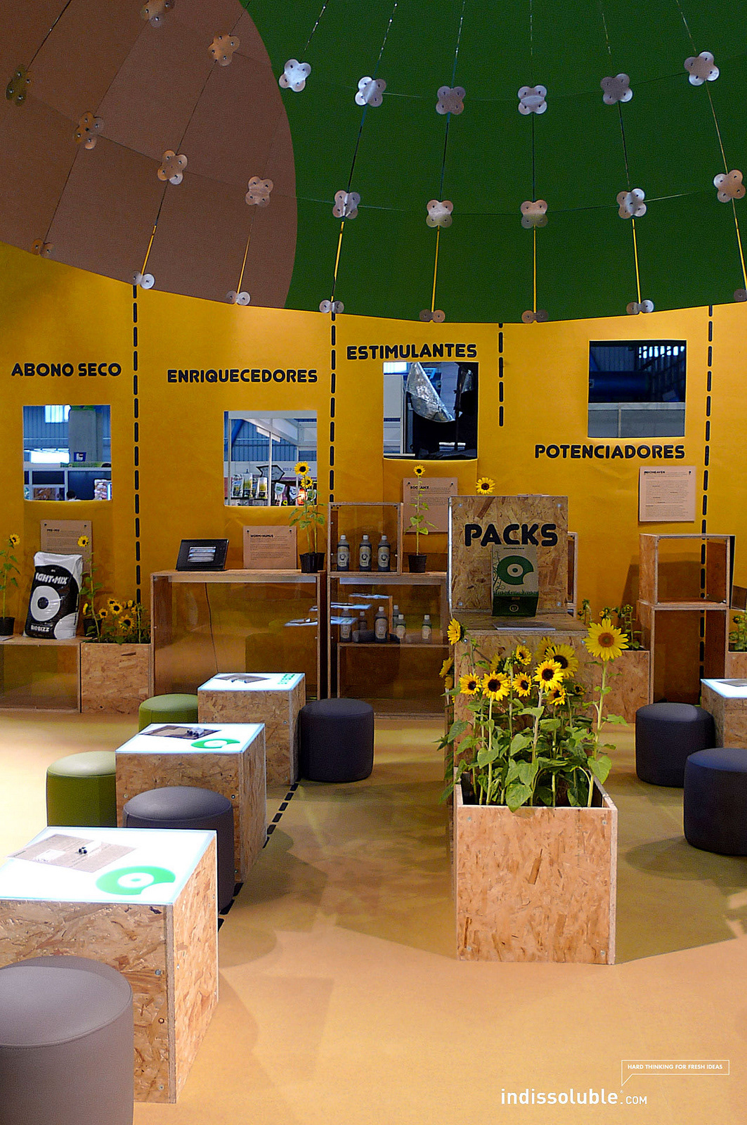 biobizz Stand Exhibition  design indissoluble barcelona spain dome cardboard Sustainable Holland dutch
