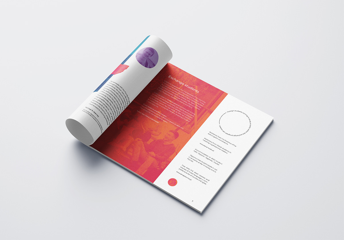 Guide print print design  square brochure students guide University