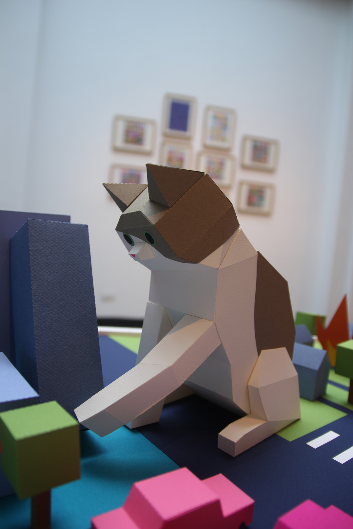 gatos cats papercraft festival furioso Paper City papercat lowpoly Catastrophe scale model