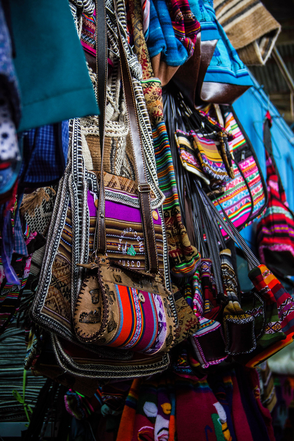 cusco Backpacker peru cholitas public market Andes