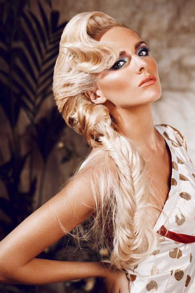 beauty makeup hair Style couture editorial magazine glamorous femininity story light indoor model Canon profoto