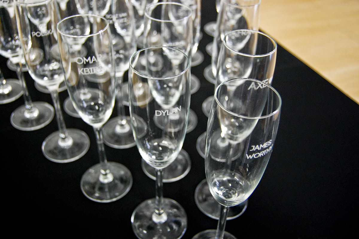laser champgne glas  glas  personaliseren Personalized champagne glasses personalized glasses  laser graveren