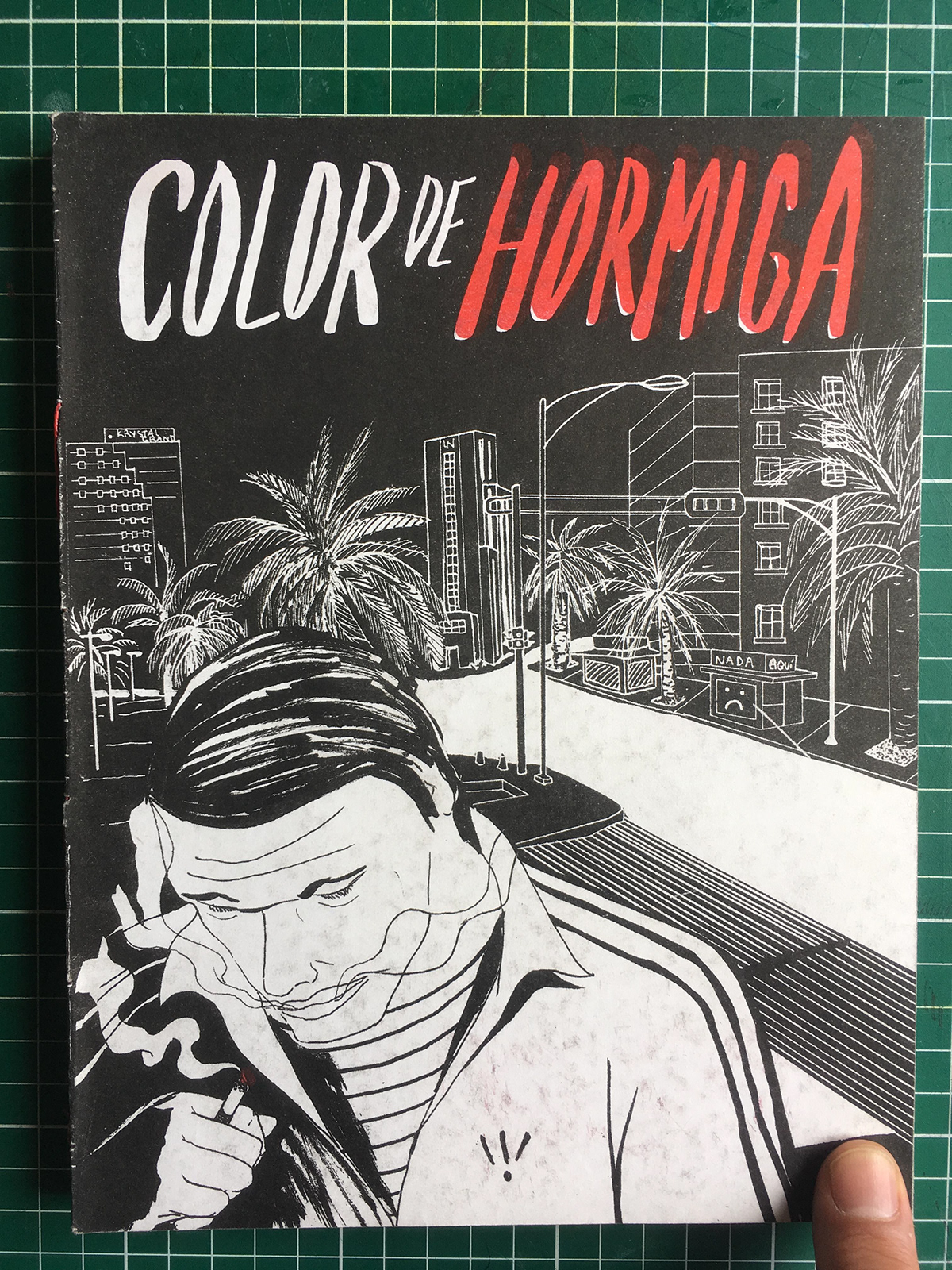 Color de hormiga La cifra editorial comic Novela Gráfica Policiaco dibujo hisotrias CDMX